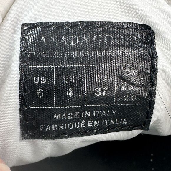 Canada Goose Cypress Puffer Boots Womens Size 6 White Lightweight Warmth - Picture 2 of 16